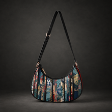 Cargar imagen en el visor de la galería, Half-moon Shaped Bag C