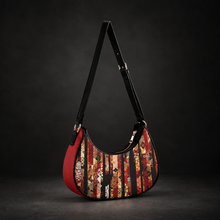 Cargar imagen en el visor de la galería, Half-moon Shaped Bag D