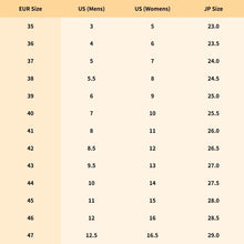 Laden Sie das Bild in den Galerie-Viewer, Kurze Herrenstiefel mit Allover-Print