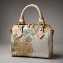 Carica l'immagine nel visualizzatore di Gallery, Vegan Leather Crossbody Handbag B
