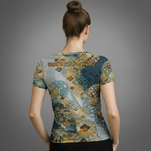 Laden Sie das Bild in den Galerie-Viewer, Women’s cotton crew neck t-shirt A
